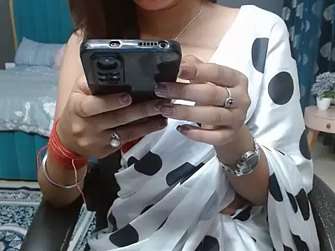 Snapshot of Urlove_lily chatting on 09-25-25, 03:16 Urlove lily online show from 09-25-25, 03:16