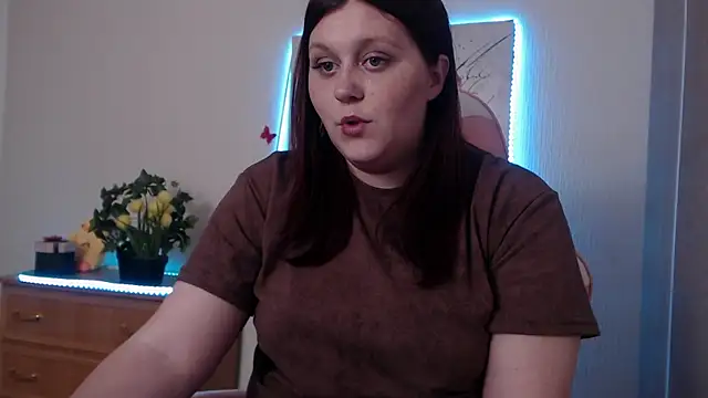 Alisawoods  online show from 05-06-26, 01:16