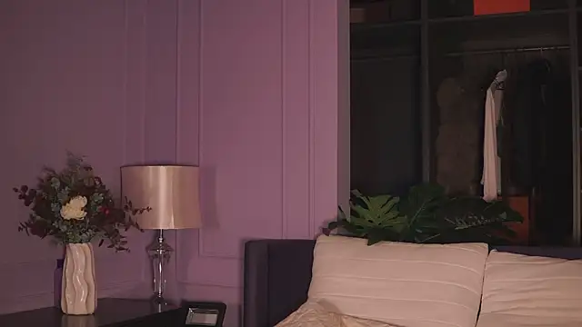 Monique Celeste online show from 05-29-26, 04:32