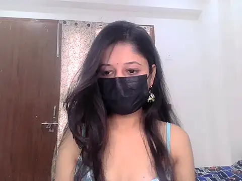 Snapshot of GUDIYA_BAB chatting on 01-07-26, 05:43 GUDIYA BAB online show from 01-07-26, 05:43