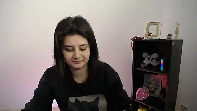 Katrin kiss  online show from 01-08-26, 02:19