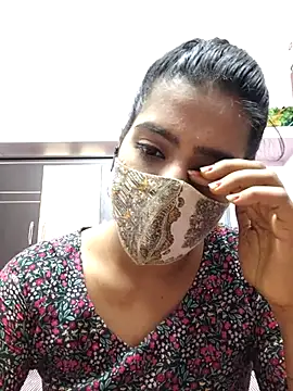 Tamil-Meenu12 online show from 03-12-26, 06:08