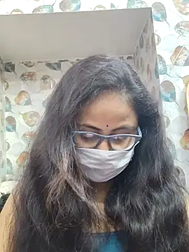 Snapshot of nisha_1110 chatting on 03-18-26, 06:11 nisha 1110 online show from 03-18-26, 06:11
