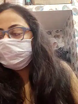 Snapshot of nisha_1110 chatting on 04-07-26, 02:17 nisha 1110 online show from 04-07-26, 02:17