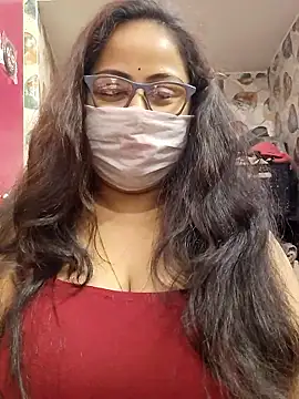 Snapshot of nisha_1110 chatting on 04-24-26, 02:52 nisha 1110 online show from 04-24-26, 02:52