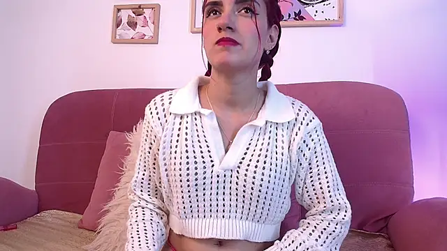 Snapshot of Karina2Smith chatting on 09-19-25, 06:52 Karina2Smith online show from 09-19-25, 06:52