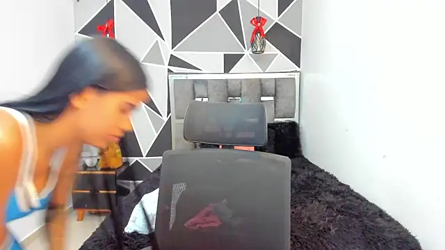 valeria-duarte online show from 05-02-26, 06:24
