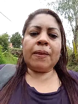 Snapshot of Karla_hilton1 chatting on 10-12-25, 07:57 Karla hilton1 online show from 10-12-25, 07:57