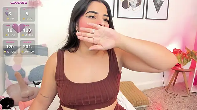 yunna7 online show from 09-16-25, 11:33