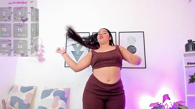 yunna7 online show from 11-20-25, 11:32