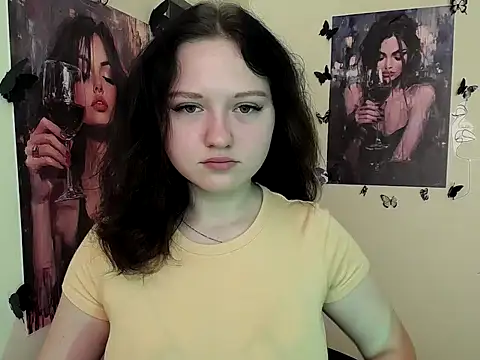 Snapshot of LadyAlice_ chatting on 09-23-25, 06:05 LadyAlice  online show from 09-23-25, 06:05