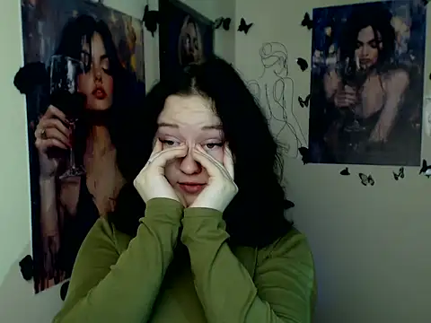 Snapshot of LadyAlice_ chatting on 12-05-25, 07:28 LadyAlice online show from 12-05-25, 07:28