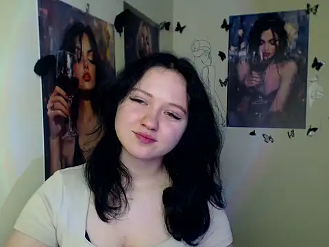 Snapshot of LadyAlice_ chatting on 12-16-25, 07:35 LadyAlice online show from 12-16-25, 07:35