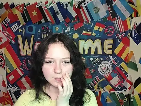 Snapshot of LadyAlice_ chatting on 12-18-25, 06:52 LadyAlice online show from 12-18-25, 06:52