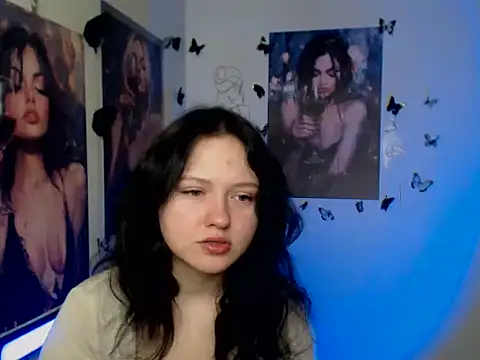 Snapshot of LadyAlice_ chatting on 01-06-26, 07:12 LadyAlice online show from 01-06-26, 07:12