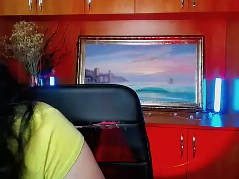 Snapshot of LadyAlice_ chatting on 02-18-26, 07:04 LadyAlice online show from 02-18-26, 07:04