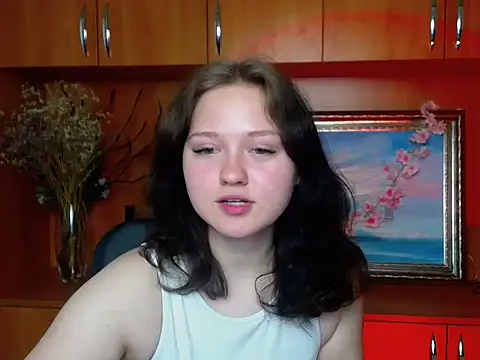 LadyAlice  online show from 05-07-26, 06:08