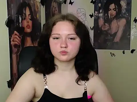 Snapshot of LadyAlice_ chatting on 05-19-26, 06:09 LadyAlice online show from 05-19-26, 06:09