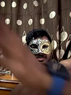 Snapshot of VVcouple chatting on 10-23-25, 06:06 VVcouple online show from 10-23-25, 06:06