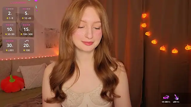 Snapshot of Betty_Twinkle chatting on 10-25-25, 10:15 Betty Twinkle online show from 10-25-25, 10:15