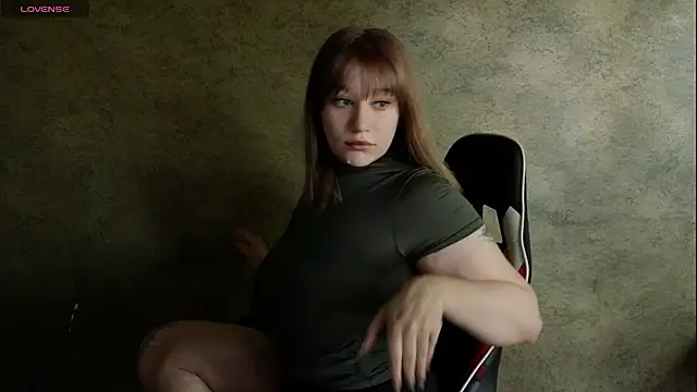 Snapshot of Morvelyn chatting on 10-05-25, 07:07 Morvelyn online show from 10-05-25, 07:07