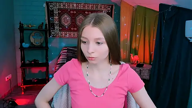 JulieDaniel online show from 06-09-26, 04:24