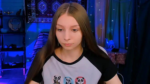 JulieDaniel online show from 06-10-26, 04:12