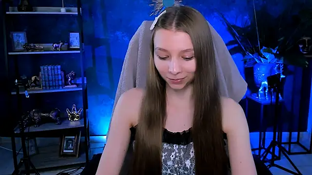 JulieDaniel online show from 06-18-26, 09:14