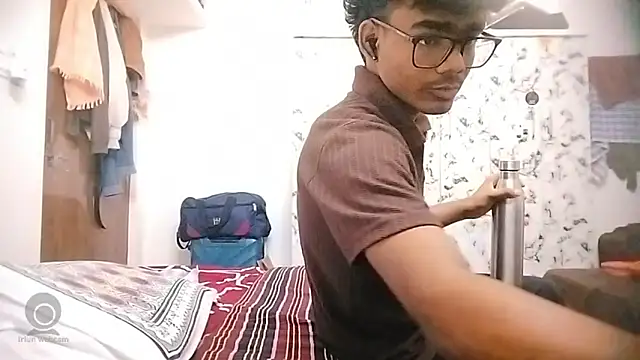 Snapshot of Rahulisagoodguy chatting on 09-22-25, 10:39 Rahulisagoodguy online show from 09-22-25, 10:39