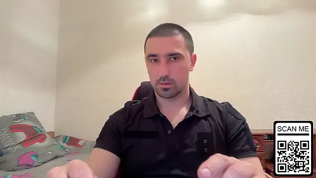 Snapshot of Hard_to_Obey chatting on 05-09-26, 12:32 Hard to Obey online show from 05-09-26, 12:32