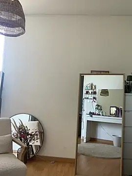 chloedlm5 online show from 02-25-26, 10:14