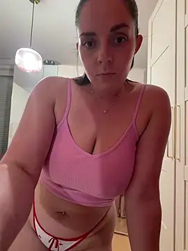 chloedlm5 online show from 04-26-26, 07:33