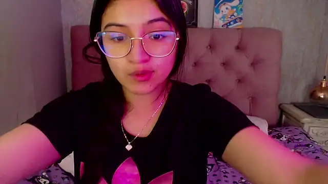 Snapshot of laurenelove chatting on 09-22-25, 03:08 laurenelove online show from 09-22-25, 03:08