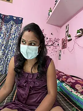 Snapshot of Lovlycouple1 chatting on 02-11-26, 05:40 Lovlycouple1 online show from 02-11-26, 05:40