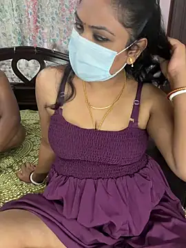 Snapshot of Lovlycouple1 chatting on 03-05-26, 05:36 Lovlycouple1 online show from 03-05-26, 05:36