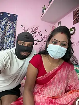 Snapshot of Lovlycouple1 chatting on 03-22-26, 06:00 Lovlycouple1 online show from 03-22-26, 06:00