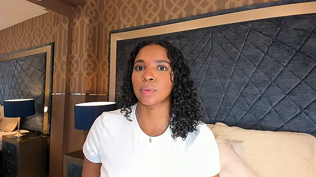 LisaMendez online show from 07-30-26, 11:04