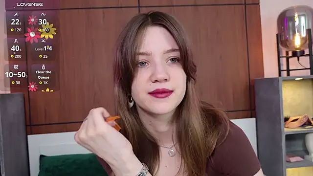 Alison kisss online show from 07-17-26, 09:41