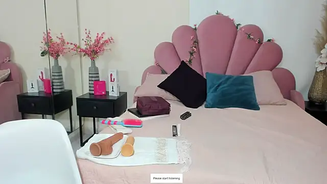 kiraGeiner online show from 03-30-26, 12:11