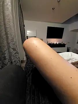 Snapshot of SexyJulia21 chatting on 12-01-25, 07:08 SexyJulia21 online show from 12-01-25, 07:08