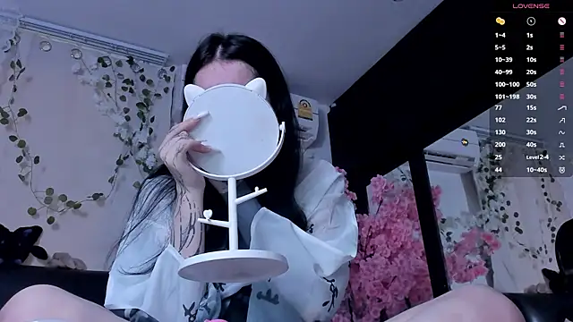 Lein Bone online show from 09-19-25, 02:02