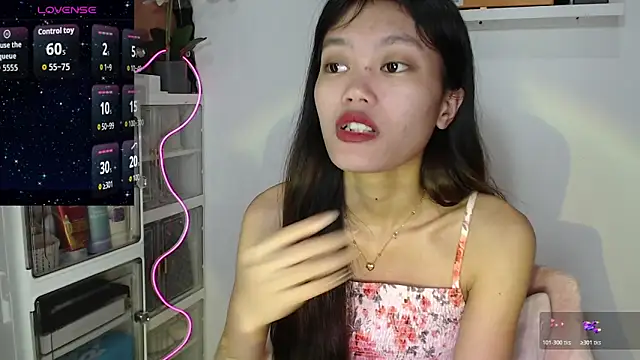 skinny gracie online show from 04-11-26, 10:58