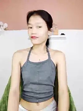 skinny gracie online show from 04-28-26, 07:13