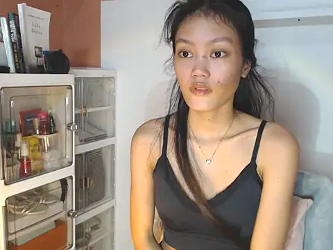 skinny gracie online show from 07-17-26, 01:51