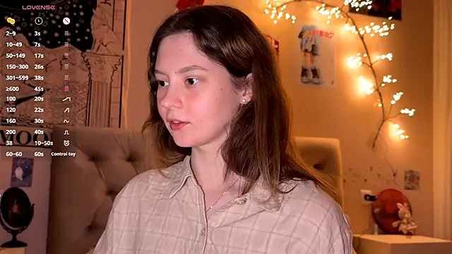 Snapshot of IrisPurrphy chatting on 02-08-26, 04:54 IrisPurrphy online show from 02-08-26, 04:54