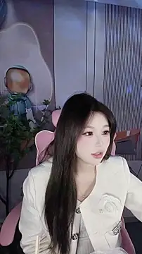 CAICAI BABY online show from 11-28-25, 06:49