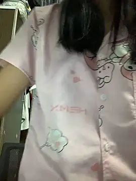 Minee1202 online show from 10-27-25, 12:47