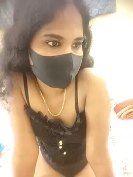 Snapshot of Snaya-baby chatting on 07-06-26, 03:03 Snaya-baby online show from 07-06-26, 03:03