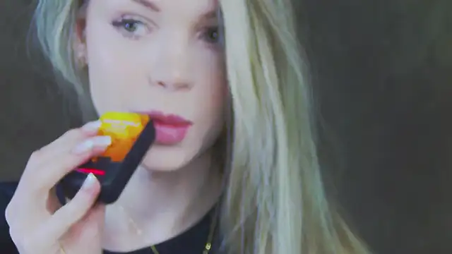 MarilynNova online show from 05-02-26, 04:28