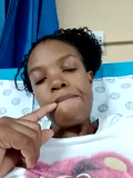 Snapshot of Fofa_Fodida chatting on 05-17-26, 03:30 Fofa Fodida online show from 05-17-26, 03:30